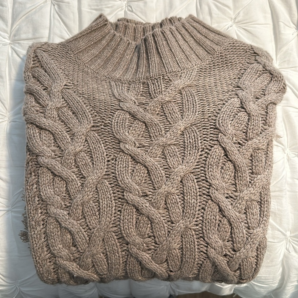 Banana Republic's Chubut Wool-Cashmere Sweater - Picture 5 of 6